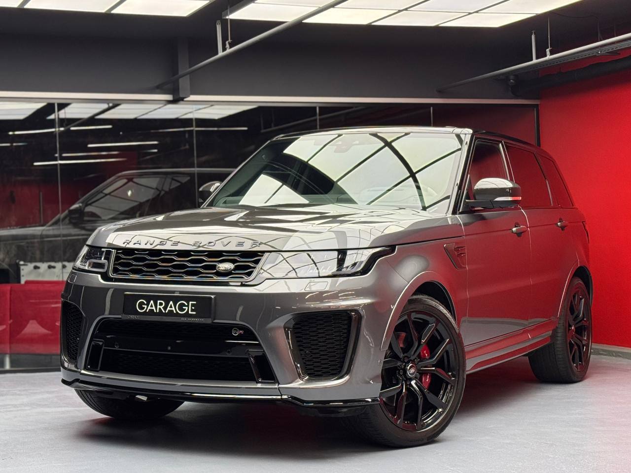 LAND ROVER RANGE ROVER SPORT SVR