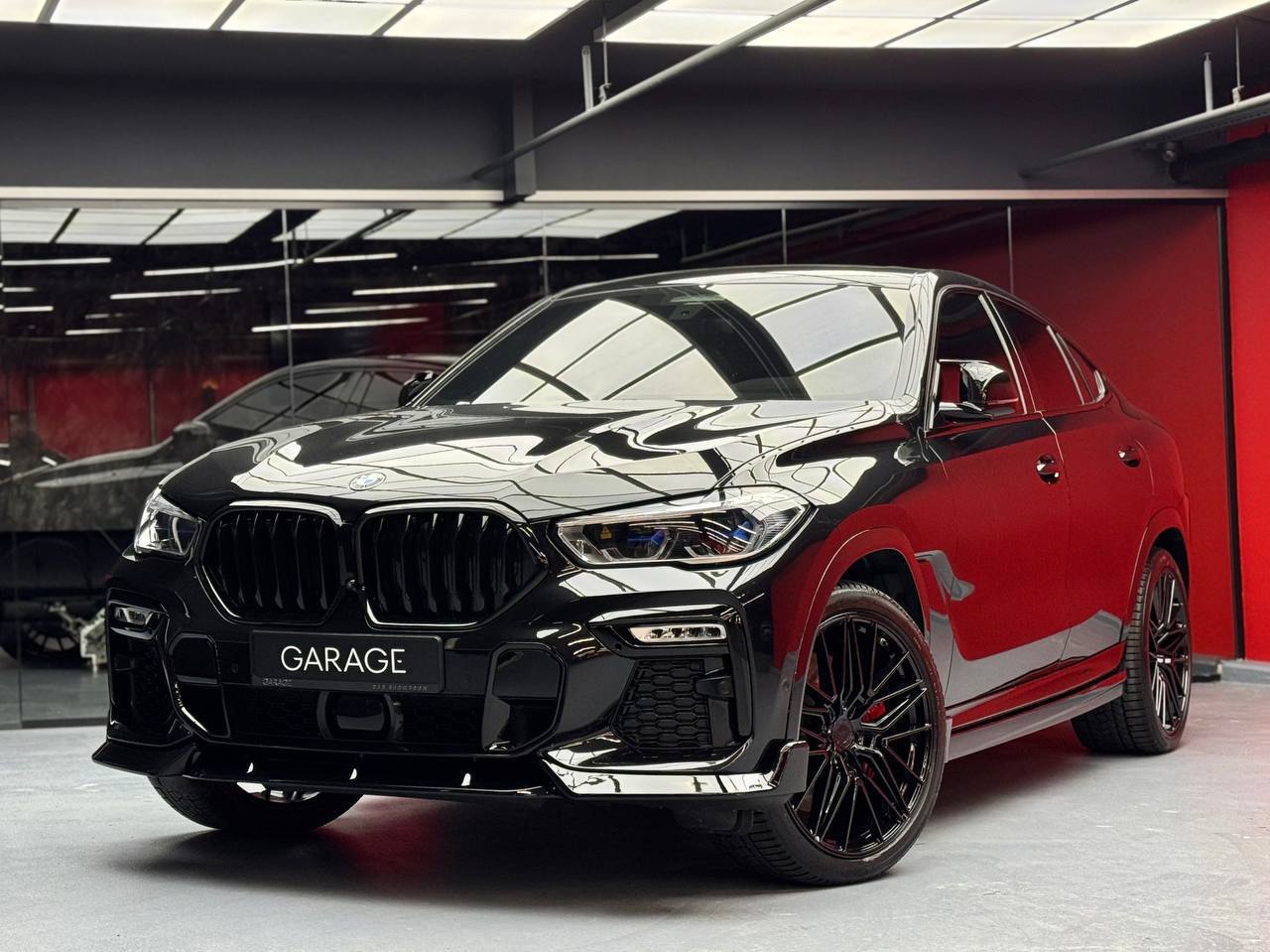 BMW X6 M50i xDrive