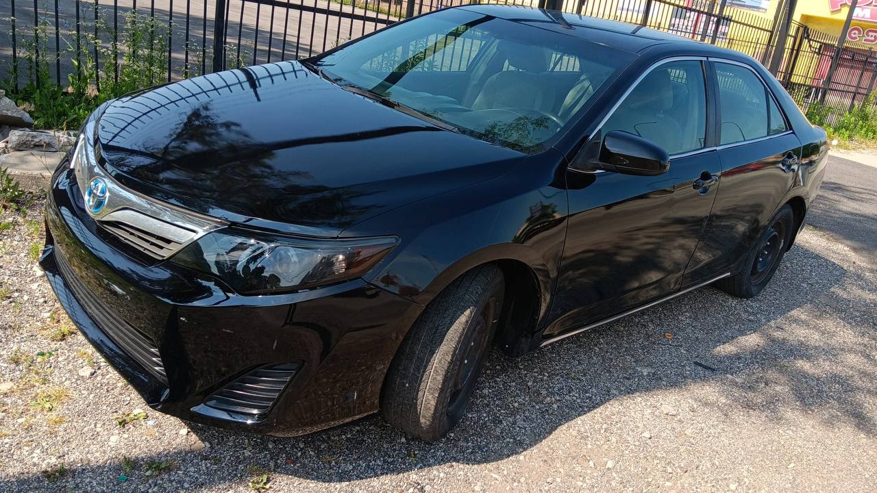 TOYOTA CAMRY HYBRID 2014