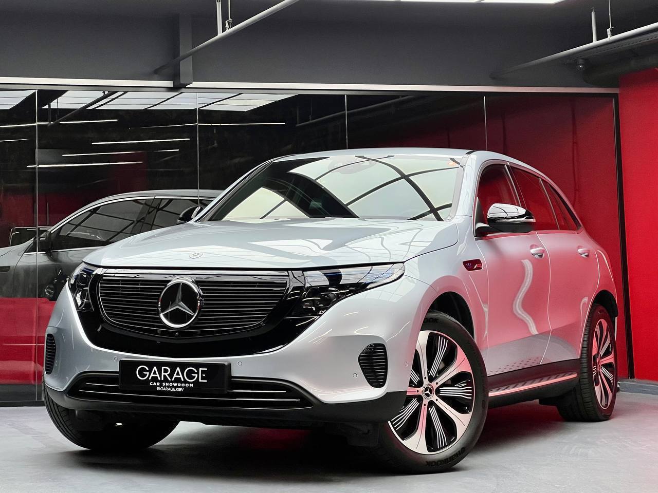 MERCEDES-BENZ EQC 400 4MATIC 2019